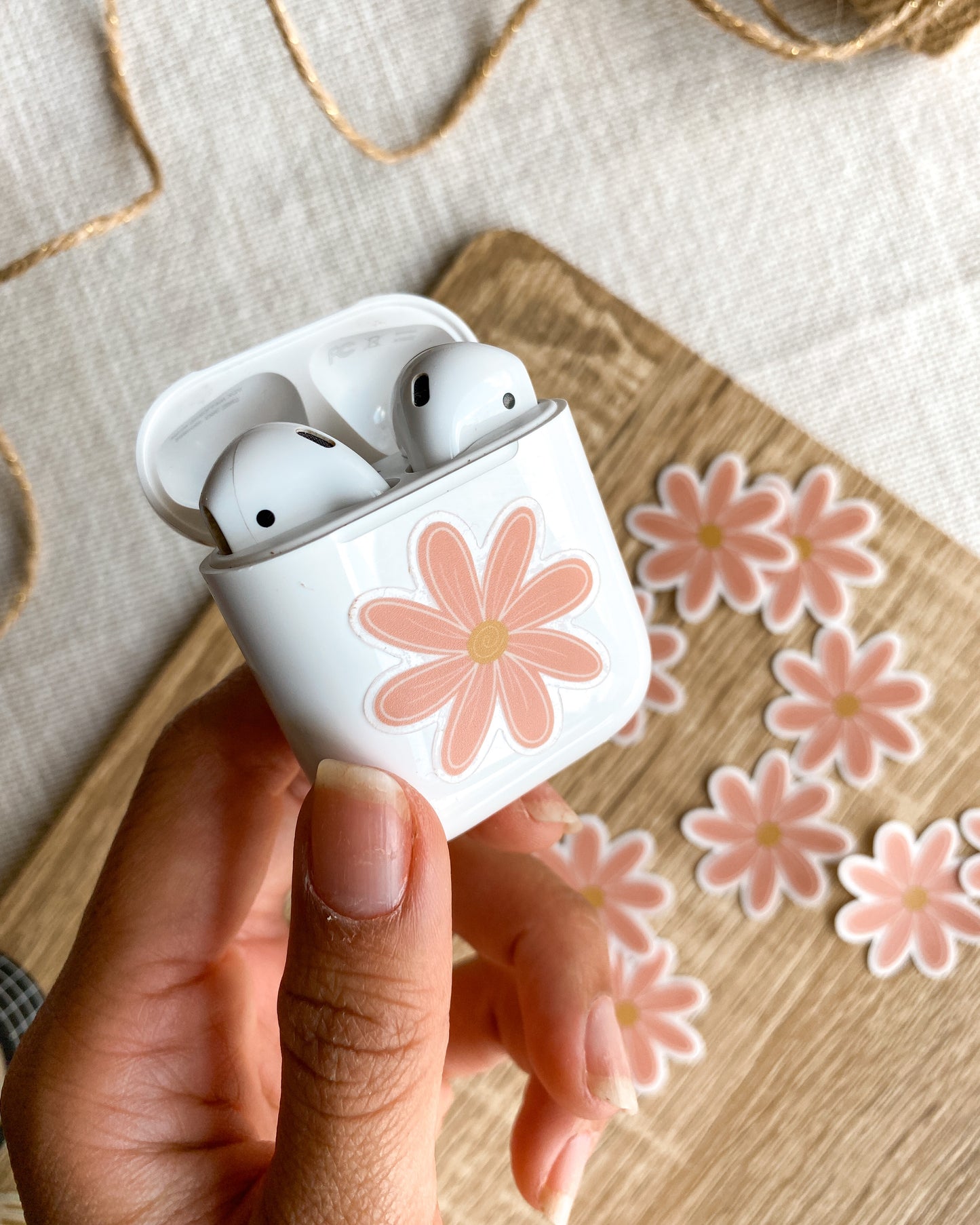 Mini Pink Daisy Stickers: Pack of 3