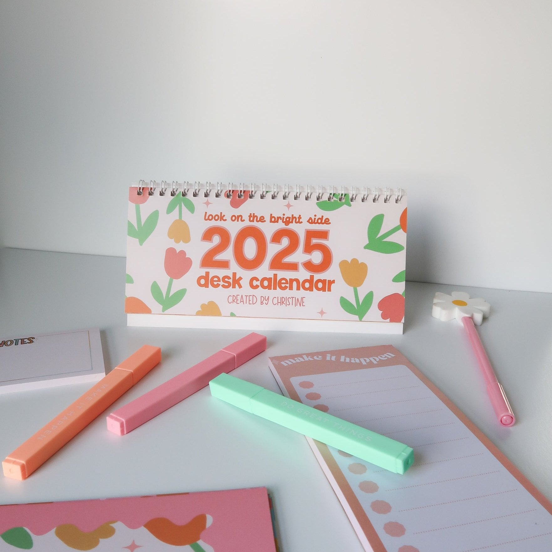 2025 Desk Trifold Calendar – Bright Side