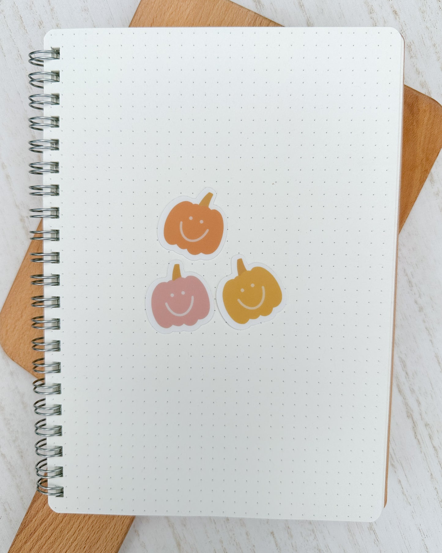 Mini Pumpkin Stickers: Pack of 3