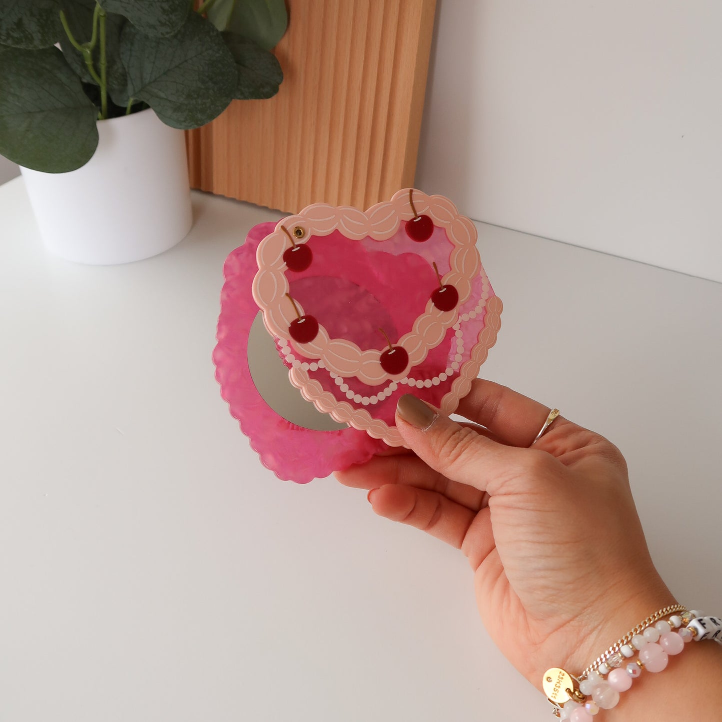 Cake Pocket Mirror