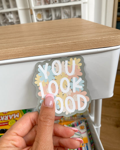 MAGNET You Look Good